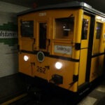 historische U-Bahnen: AI am Potsdamer Platz